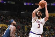 NBA小年轻三分神枪手排行榜（揭秘新一代年轻球员的三分绝技，领跑未来的篮球风云！）