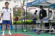 篮球防守能否依赖跳远？（探讨篮球防守中跳远对技术与战术的影响）