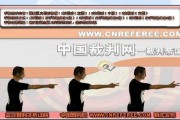 以篮球犯规手势从背后防守为主题的文章（掌握篮球犯规手势，提高背后防守技巧）