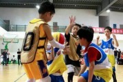 掌握U8篮球防守基础，提升球技实力（从零开始，一步步教你如何成为优秀的篮球防守者）