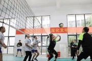 颠球动作要领排球教学反思（提高颠球技巧的方法与注意事项）