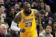 NBA历史得分王（詹姆斯击败传奇，成为NBA得分之王的关键）