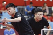 乒乓球近身球接球技巧（掌握乒乓球近身接球的窍门，提高球技水平）
