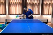 乒乓球勾手发正手技巧解析（掌握正确的动作，提高正手攻击效果）