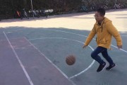 如何有效防守篮球三步上篮进攻（战胜对手，掌握关键技巧）