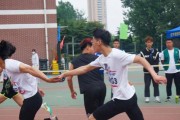助跑式上手发球动作要领（掌握助跑技巧提升上手发球水平）